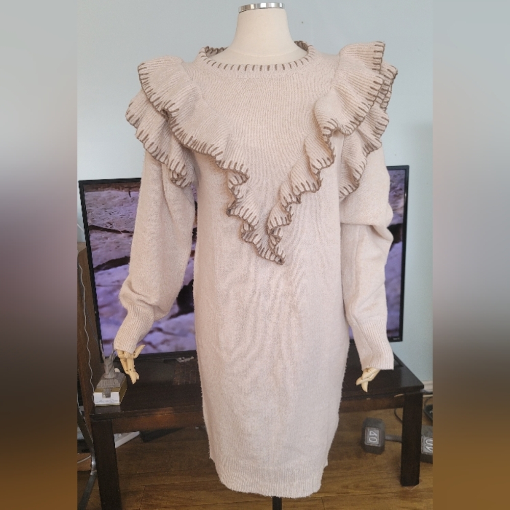 ❗️ EN SAISON Ruffled Beige Sweater Dress ❗️